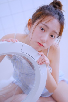 无人区码卡二卡3卡4免费